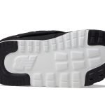 574 New-B Hook-and-Loop (Infant/Toddler)