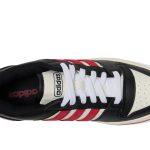 Turnaround Basketball Shoes (Big Kid)