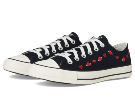 Chuck Taylor All Star Low-Top Lift Platform Sneaker