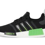 NMD_R1 J (Big Kid)