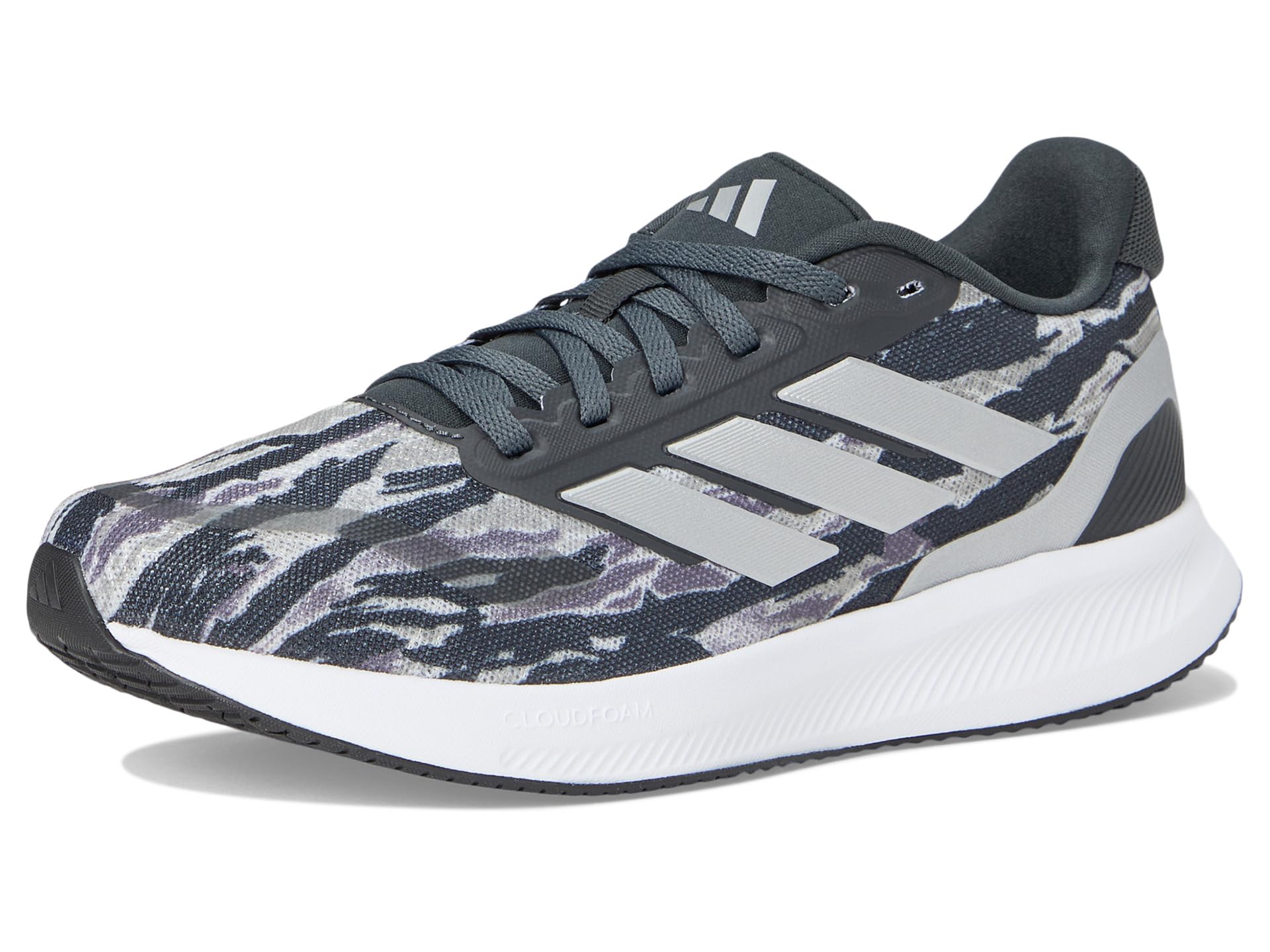 Run Falcon 5 Sportswear Shoes (Big Kid) - Галерея 7