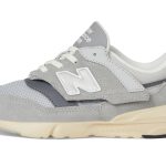 997R New-B Hook & Loop (Infant/Toddler)